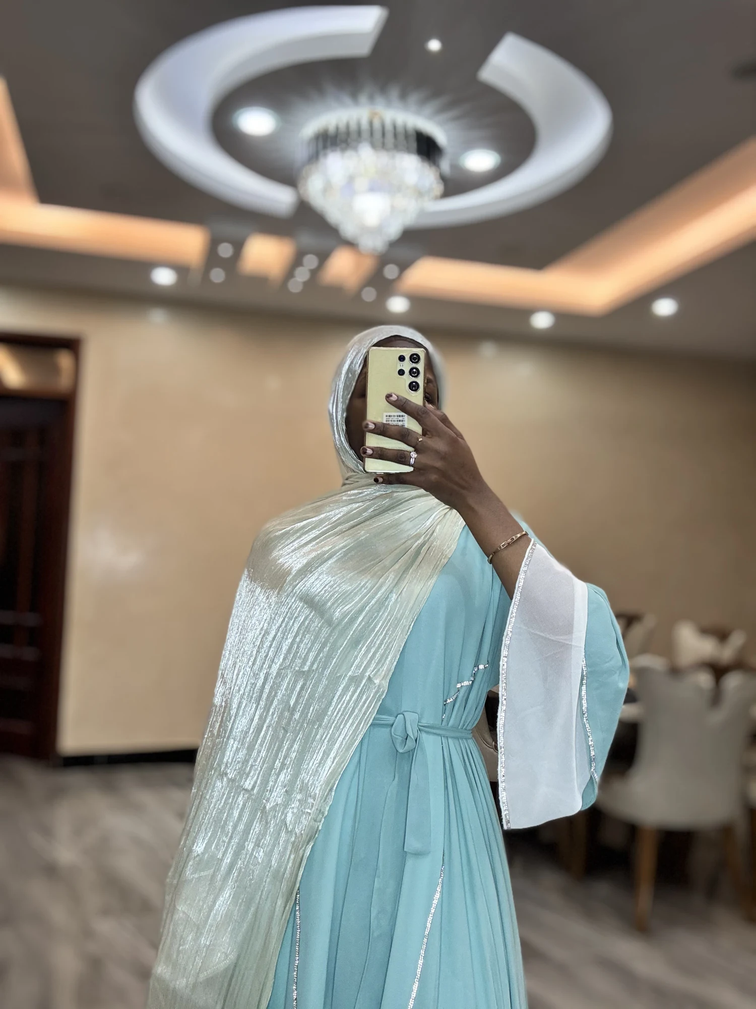 Ivory veil, reference 3182